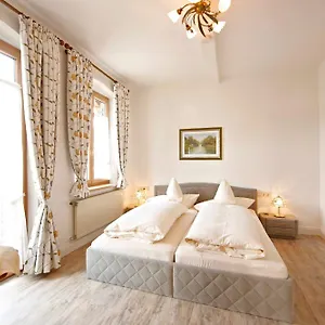 Aparthotel Haus Schweigart, Mittenwald